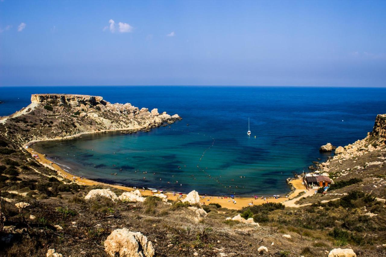 Summer Breeze Apartment With Panoramic Terrace - By Getawaysmalta Mellieħa Esterno foto