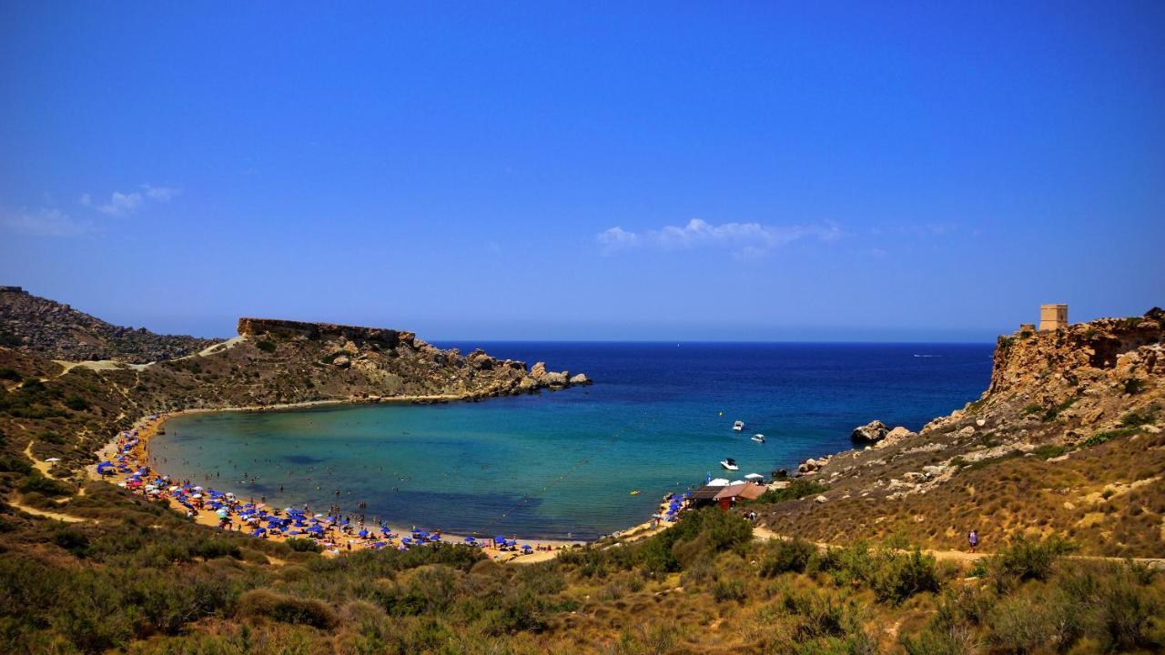 Summer Breeze Apartment With Panoramic Terrace - By Getawaysmalta Mellieħa Esterno foto